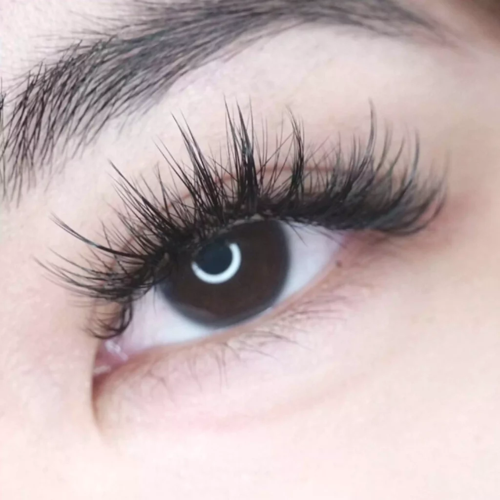 eyelash extensions textured volume 4